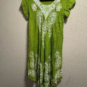 Green V-Neck Puff Sleeve Midi Sundress